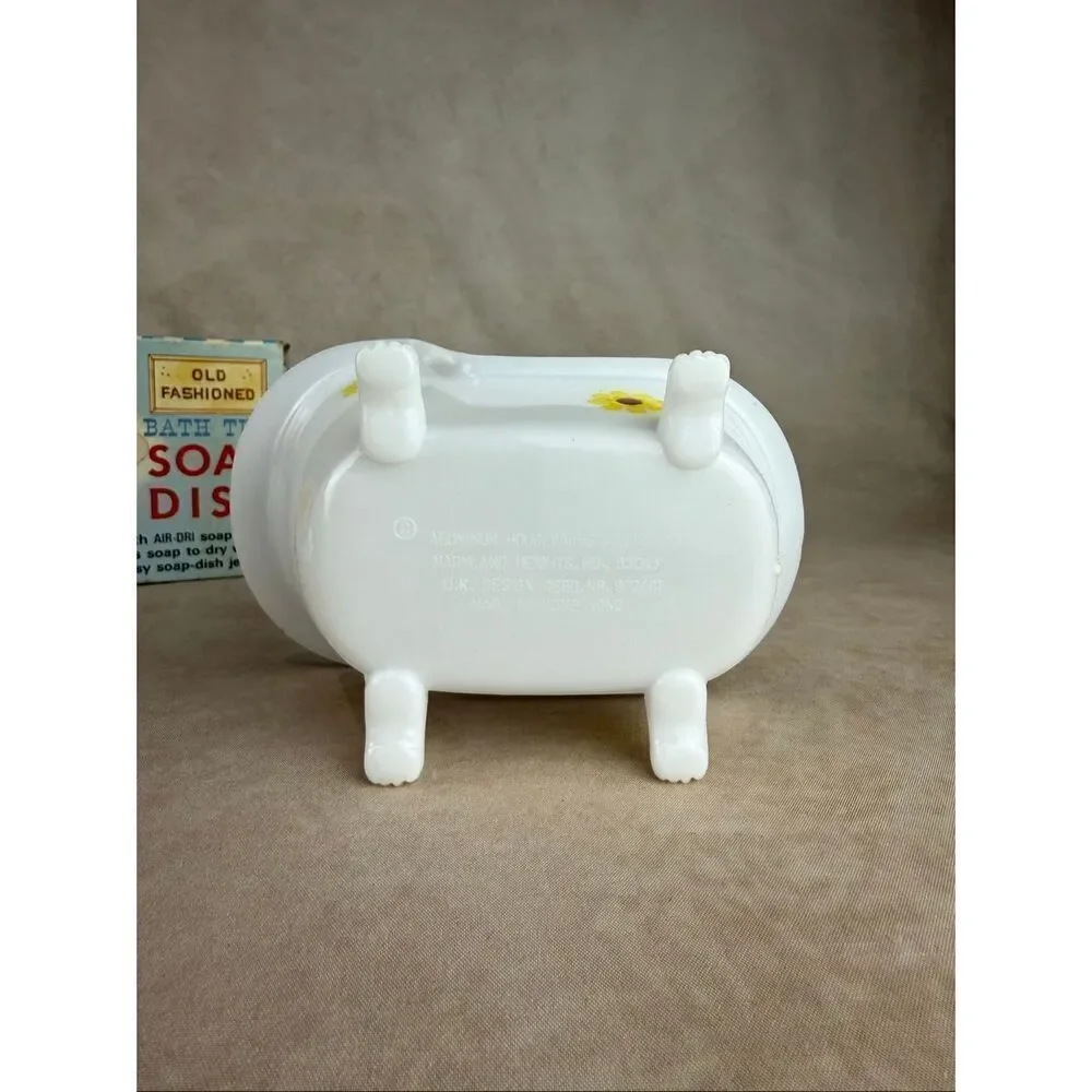 Vintage Flower Power Soap Dish Novelty Grandmas Tub Clawfoot Bathtub